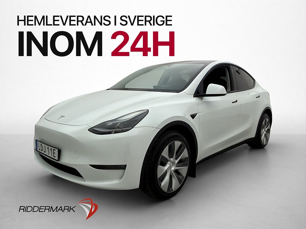Tesla Model Y Long Range AWD Värmepump Autopilot Pano MOMS