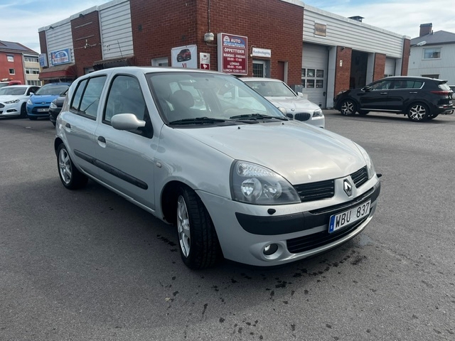 Renault Clio 5-dörrars Halvkombi 2004, bild 4/36