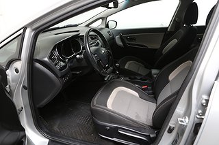 Halvkombi Kia Ceed 9 av 21