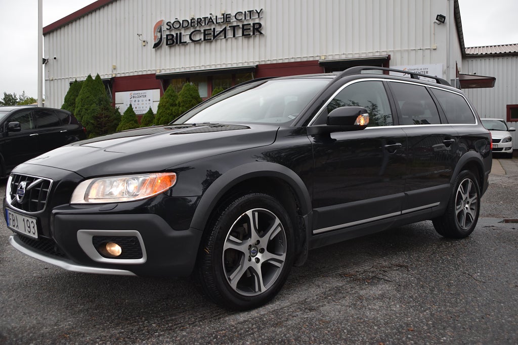 Volvo XC70 D5 AWD Geartronic Summum Euro 5 Taklucka Navi