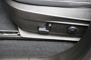 SUV Alfa Romeo Stelvio 9 av 27
