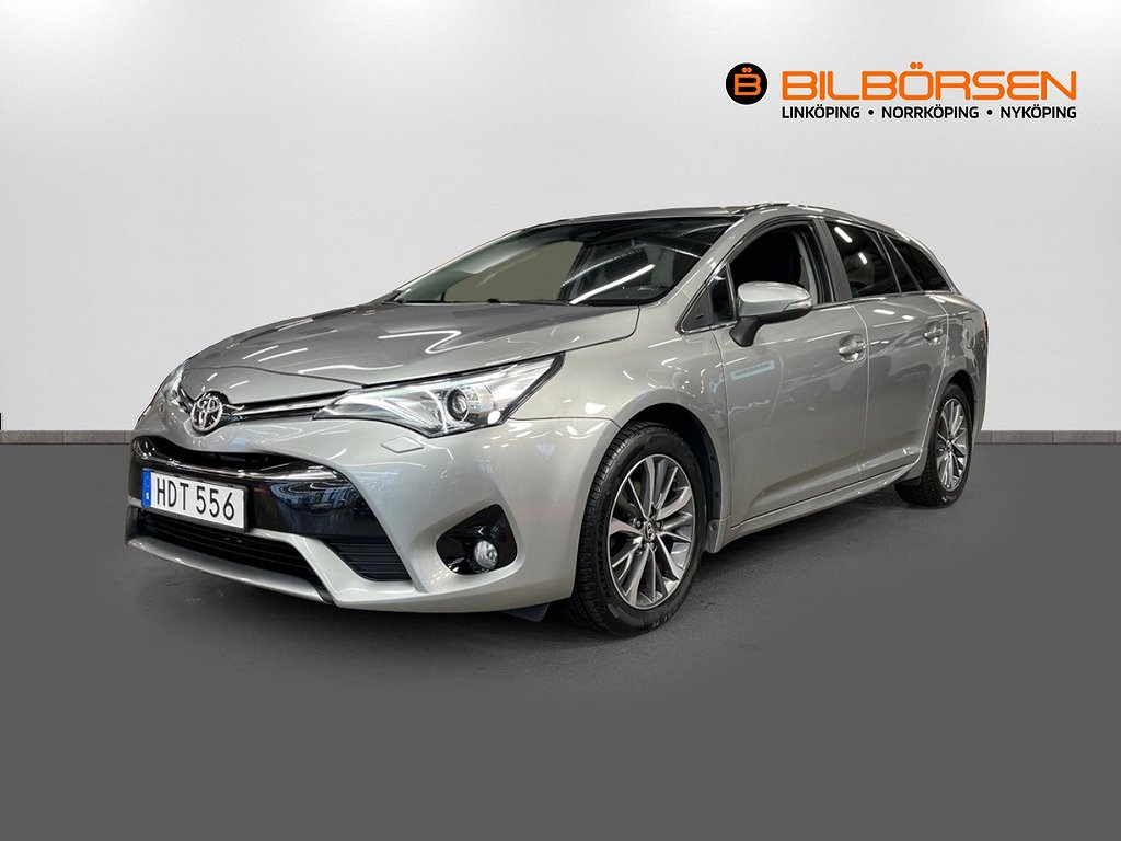 Toyota Avensis Kombi 1.8 Active Plus Kamera Drag M-Värmare