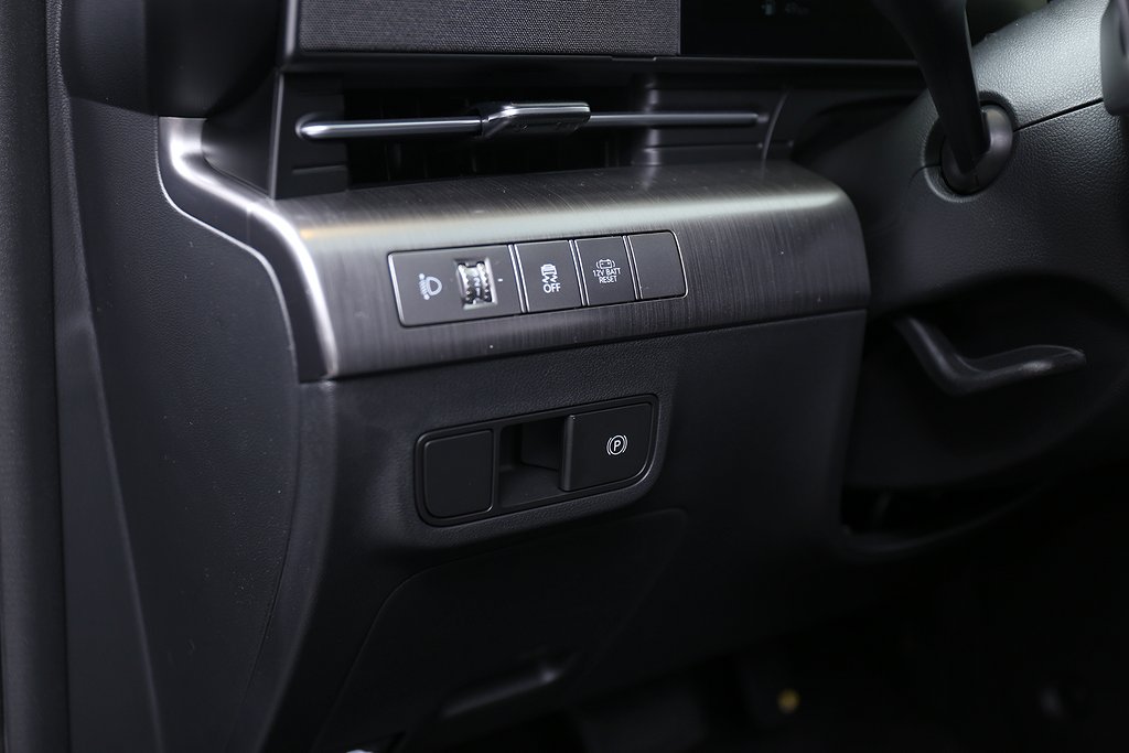 Hyundai Kona 1.6T Hybrid Essential Automat 0,99% RÄNTA 2025