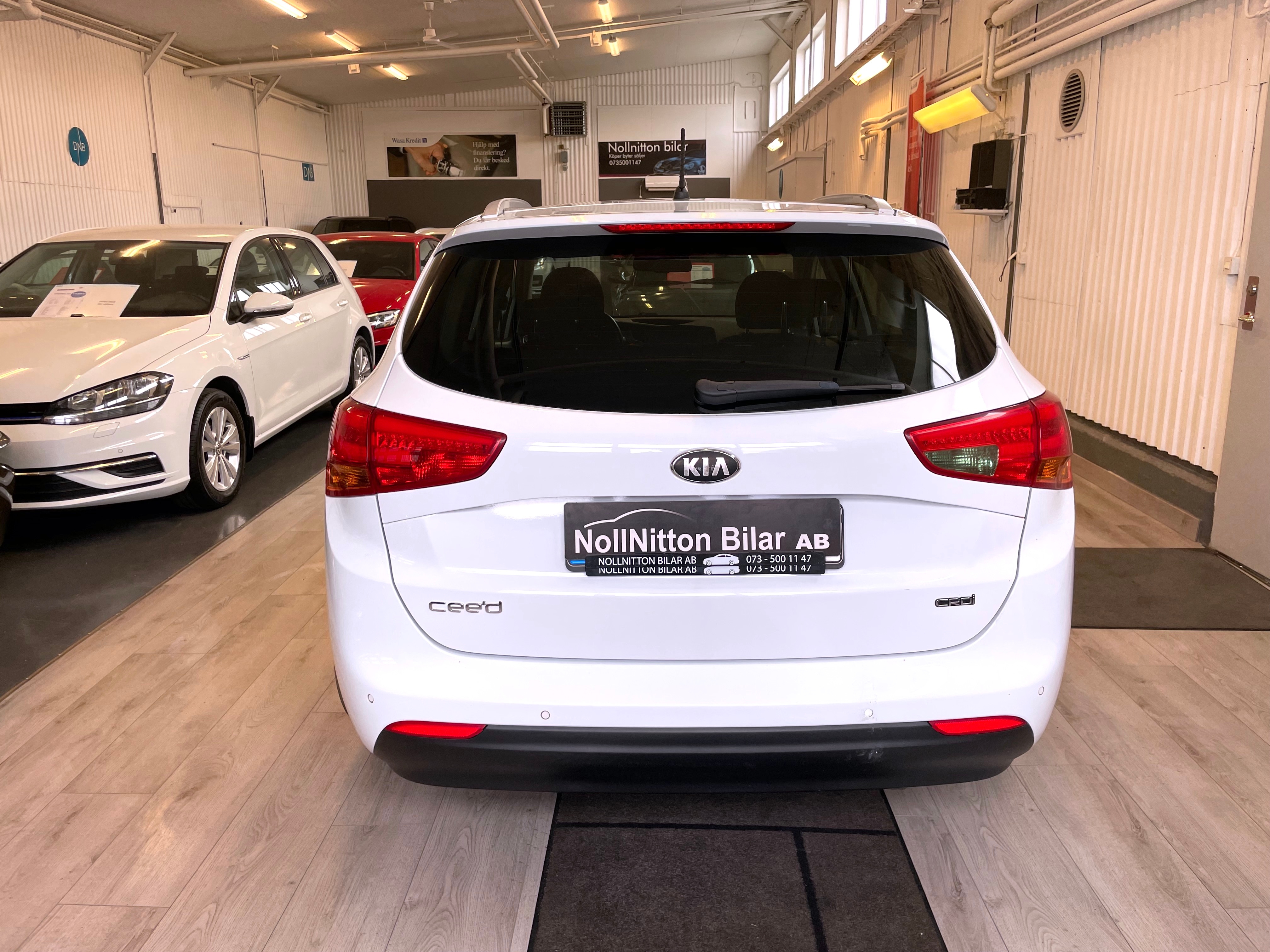 Kia Ceed cee'd_sw 1.6 CRDi 2014, bild 5/39
