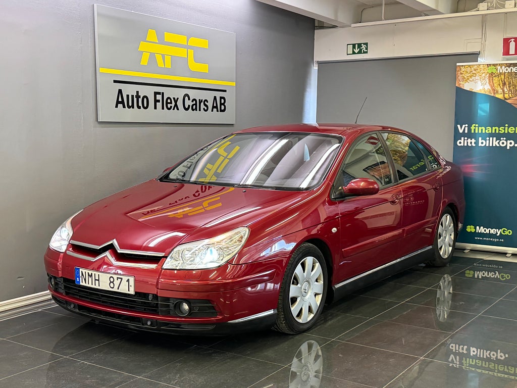 Citroën C5 2.0 HDiF | LUFTFJÄDRING | NYKAMREM | XENON | GPS