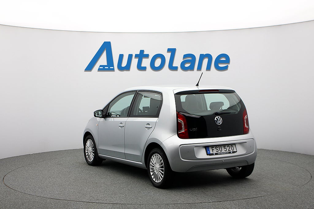 Volkswagen UP! 1.0 MPI high up! Navi, PDC 75hk