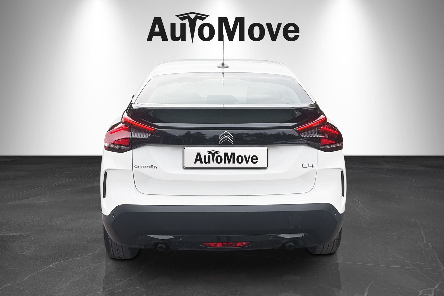 Citroen C4 1.2 PureTech Manuell, 131hk 2021, photo 6/10