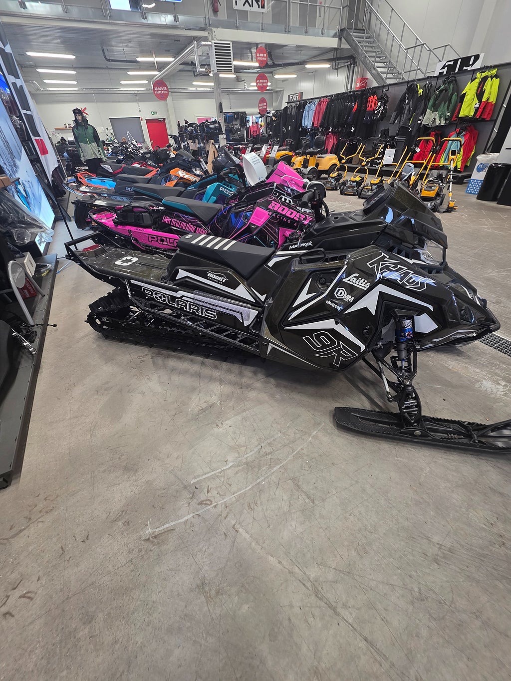Polaris Khaos 9R 146" 
