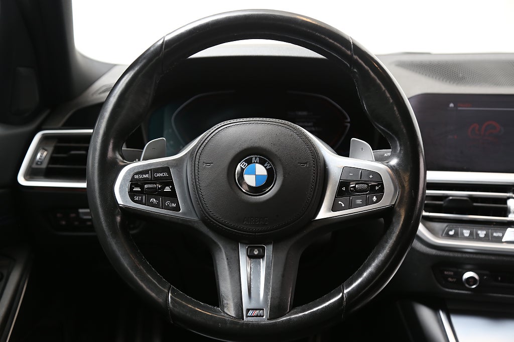 BMW 320d xDrive 190hk M Sport Sedan MHEV Cockpit P-Värmare Drag 2021
