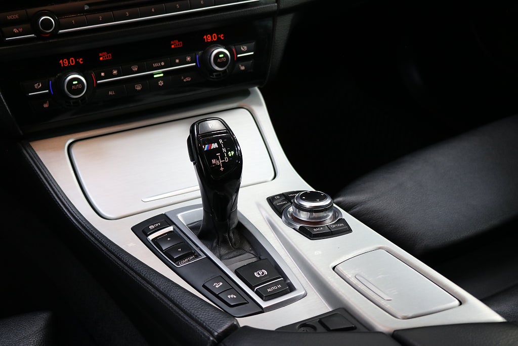 BMW 535d 2012 - miniatyr 14