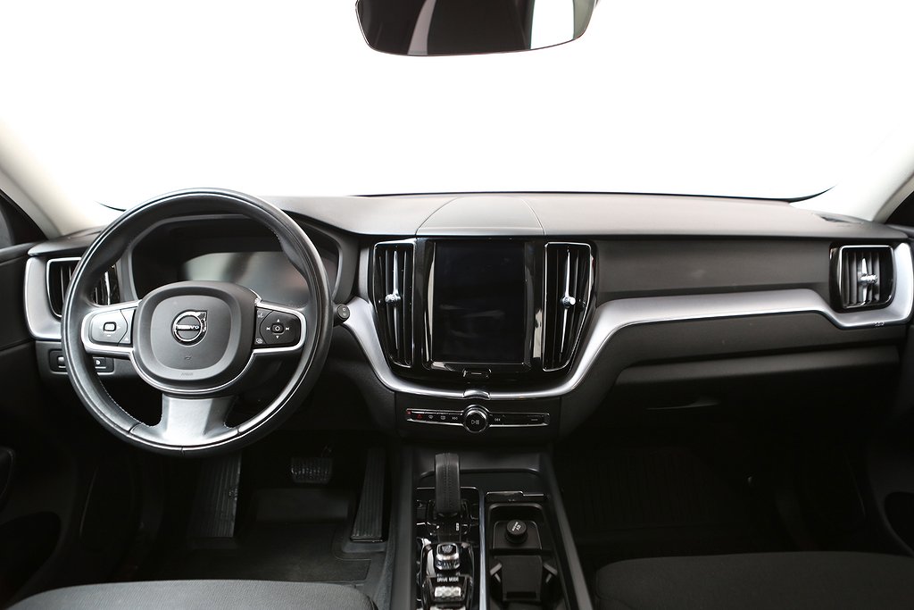 Volvo XC60 T6 Recharge AWD Inscription Exp Panorama Kamera 2021