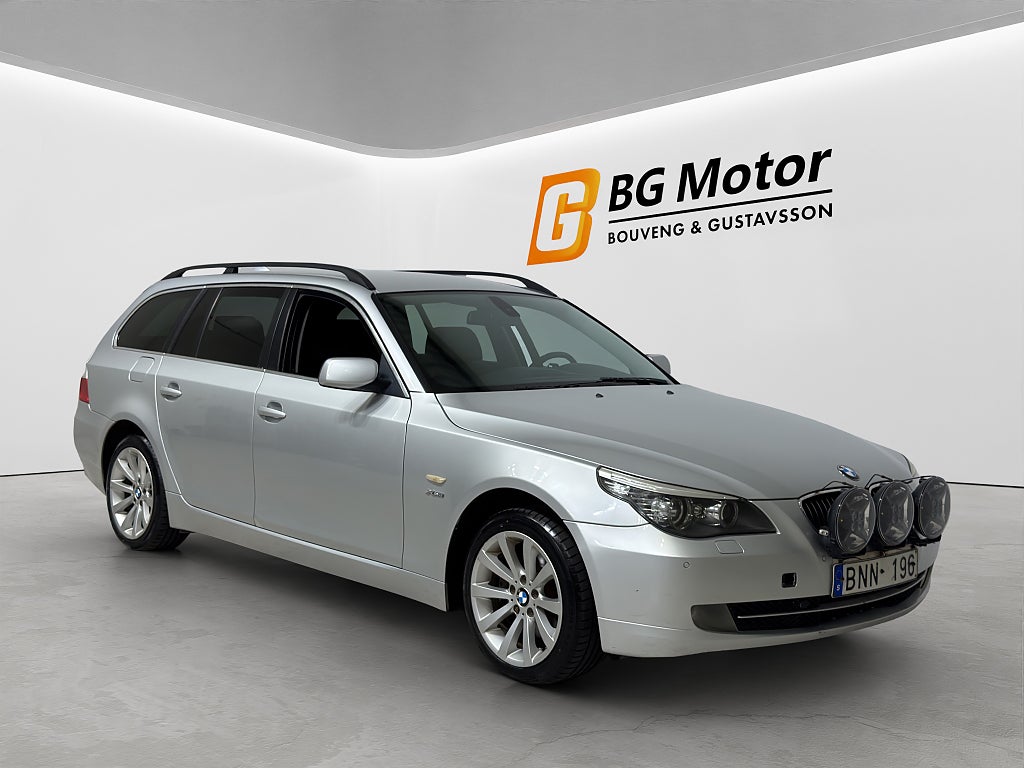 BMW 525 d 197HK xDrive Touring Drag/Elstol/Helskinn/Värmare/PDC
