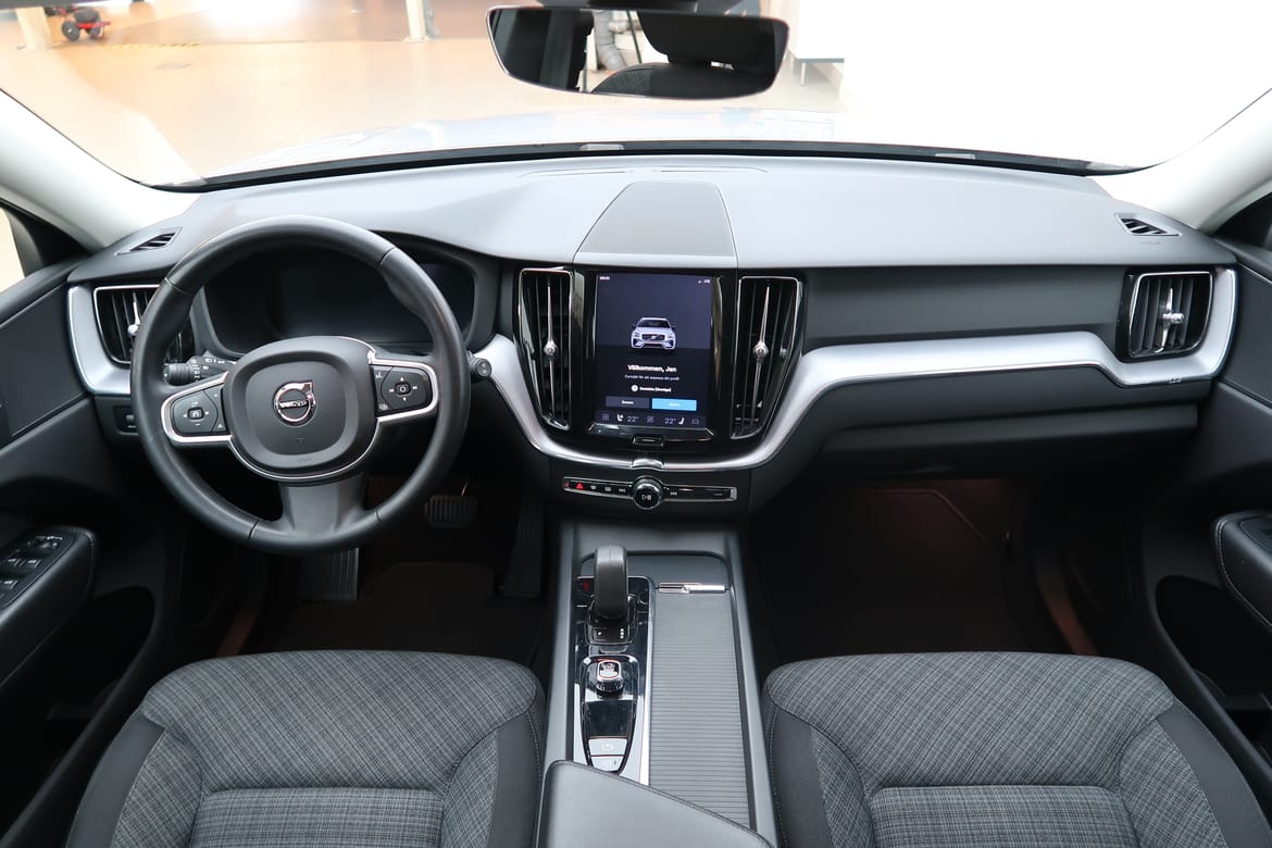 Volvo XC60 2022, bild 7/10