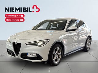Alfa Romeo Stelvio 2.0 Turbo 16V Q4 S&V-hjul MoK-värm Kamera Rattvärme – bild 1