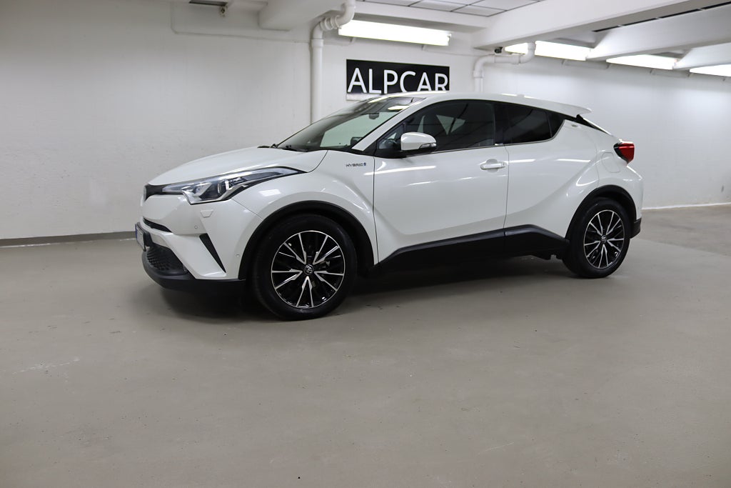 Toyota C-HR HSD EXECUTIVE KEYLESS DRAG GPS V-HJUL