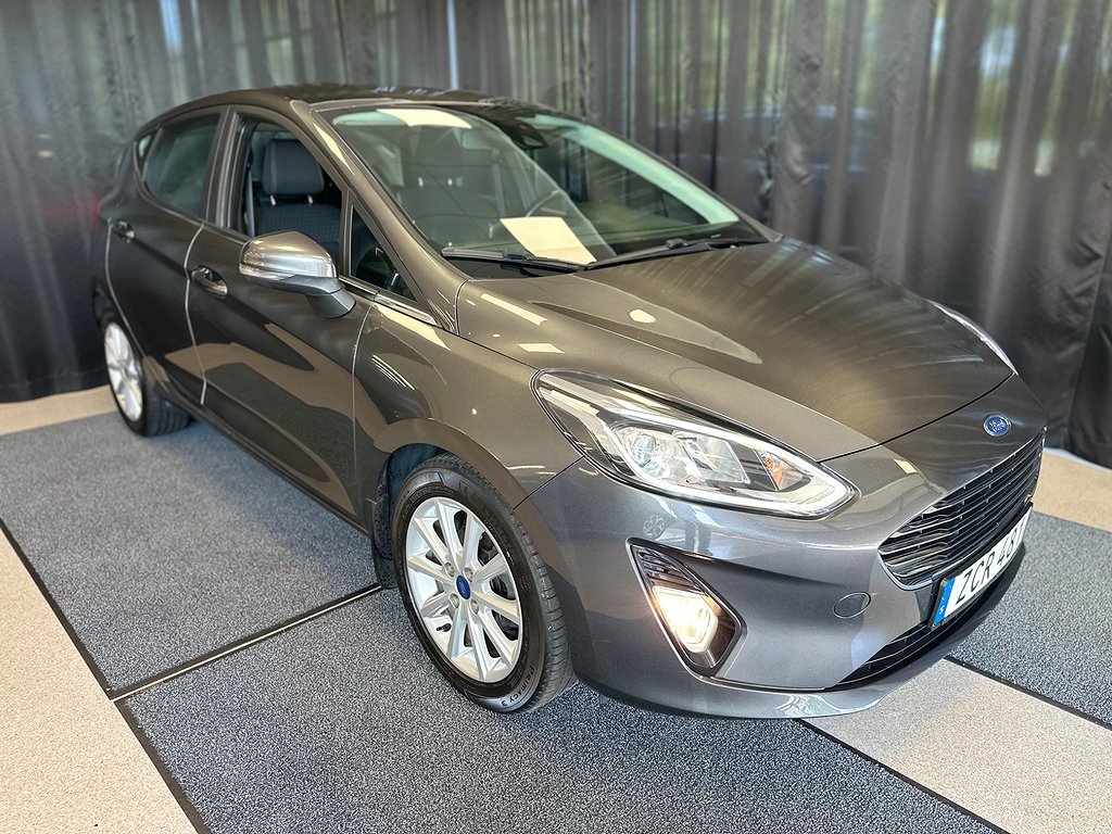 Ford Fiesta 5-dörrar 1.0 EcoBoost Automat Titanium 