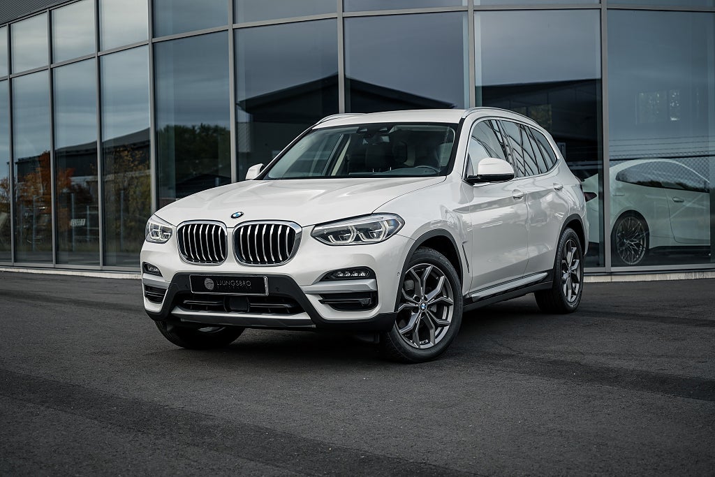 BMW X3 xDrive 20d 190hk / DRAG / NAVI / B-KAMERA