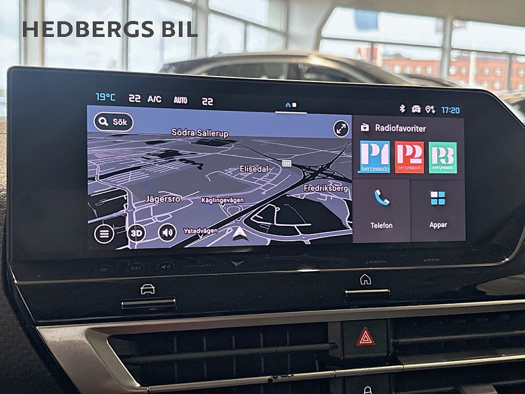 Citroën C4-X SHINE 1.2 PureTech 130HK AUT thumbnail