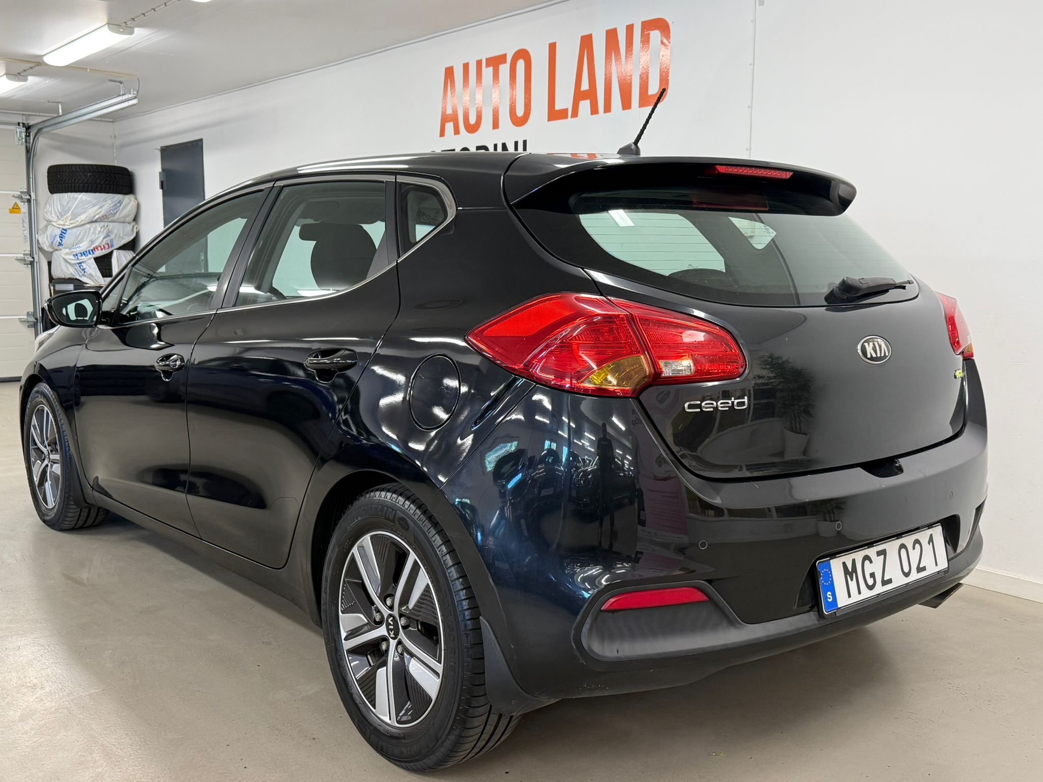 Kia Ceed cee'd 1.6 CRDi EX Comfort 2013, bild 5/48