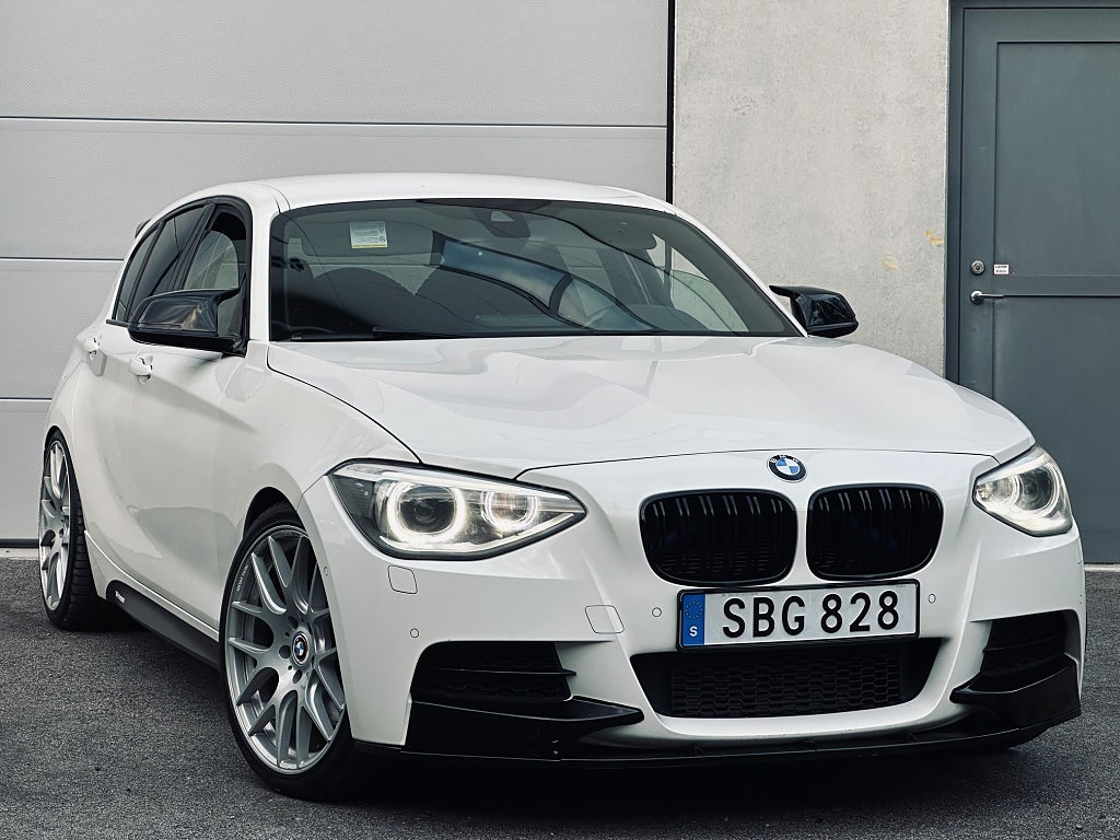 BMW M135i xDrive 5-dörrars  M-Sport MILTEK