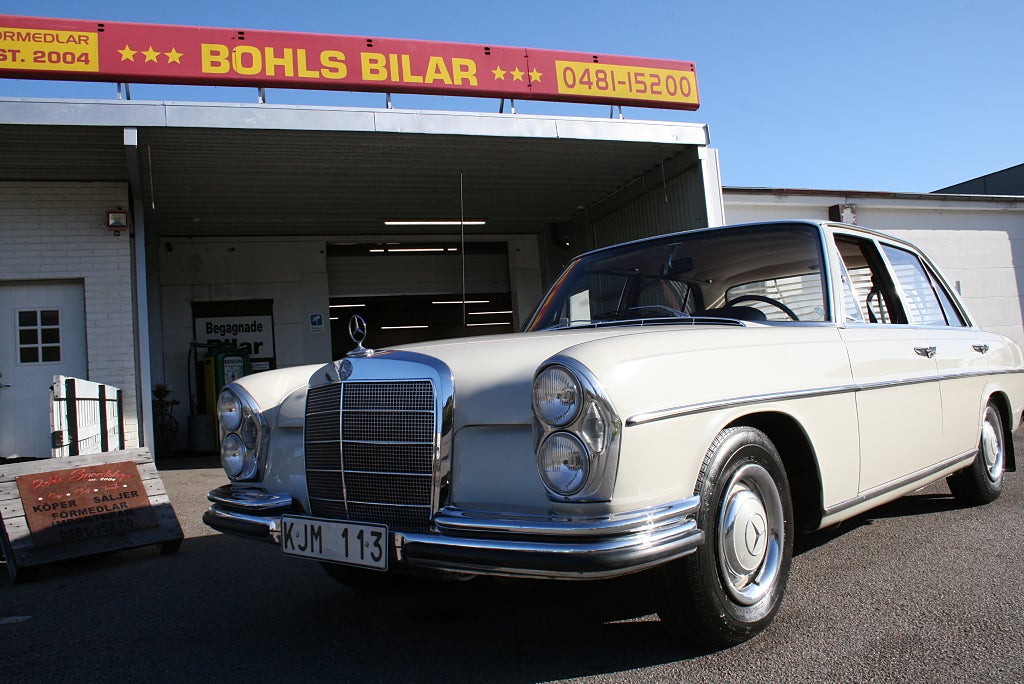 Mercedes-Benz W108/W109 250 S / 6650 Mil
