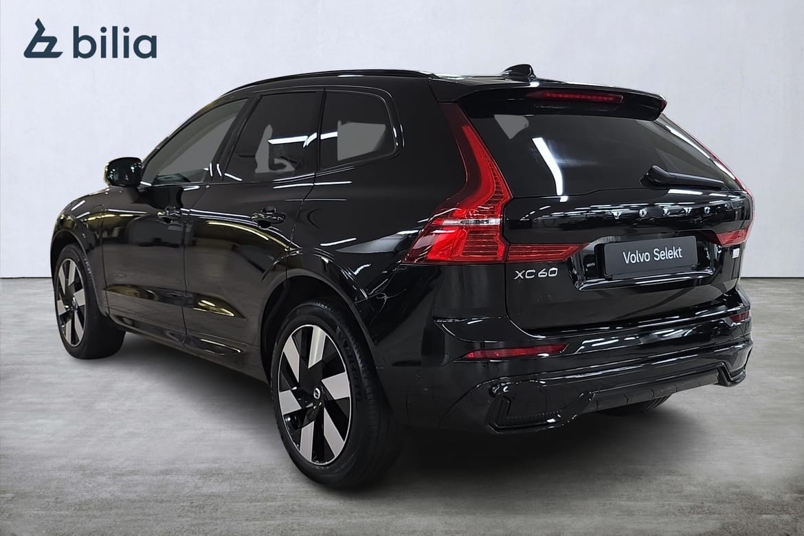 Volvo XC60 Recharge T6 Ultimate Dark 2024, photo 3/78