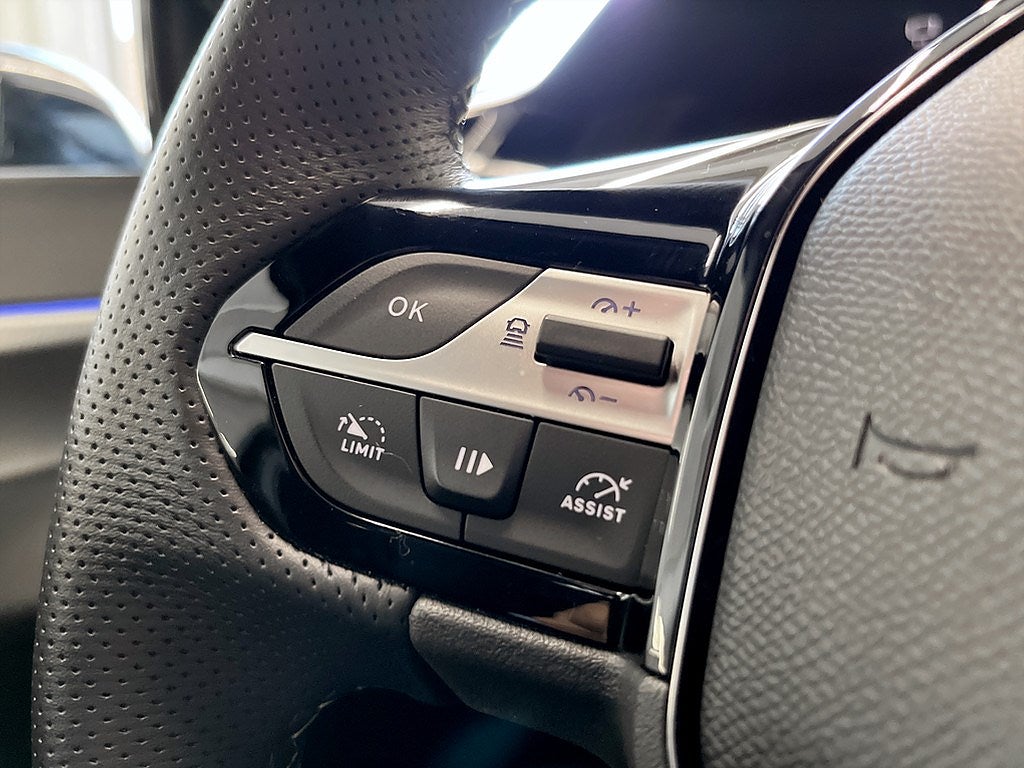 Bild på Peugeot 308 SW GT 1.2 PT 130hk Aut - 360-KAMERA, ELSTOL