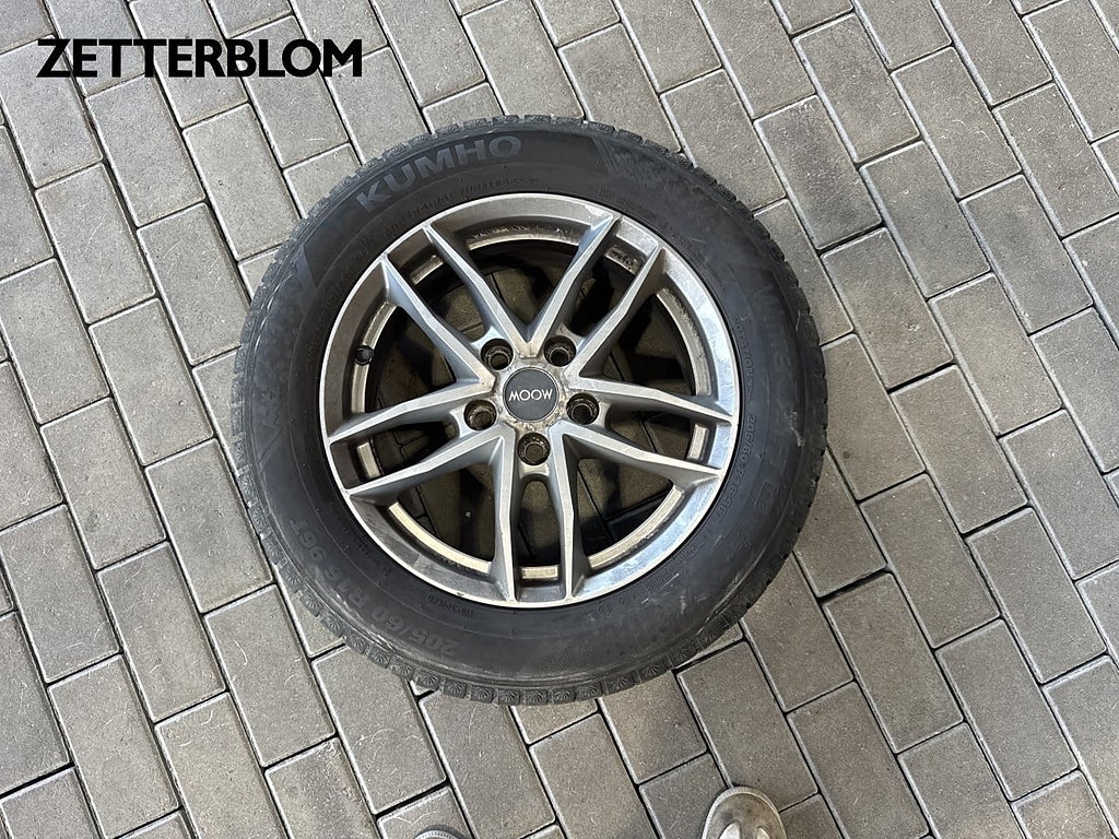 Kombi Toyota Verso 16 av 16