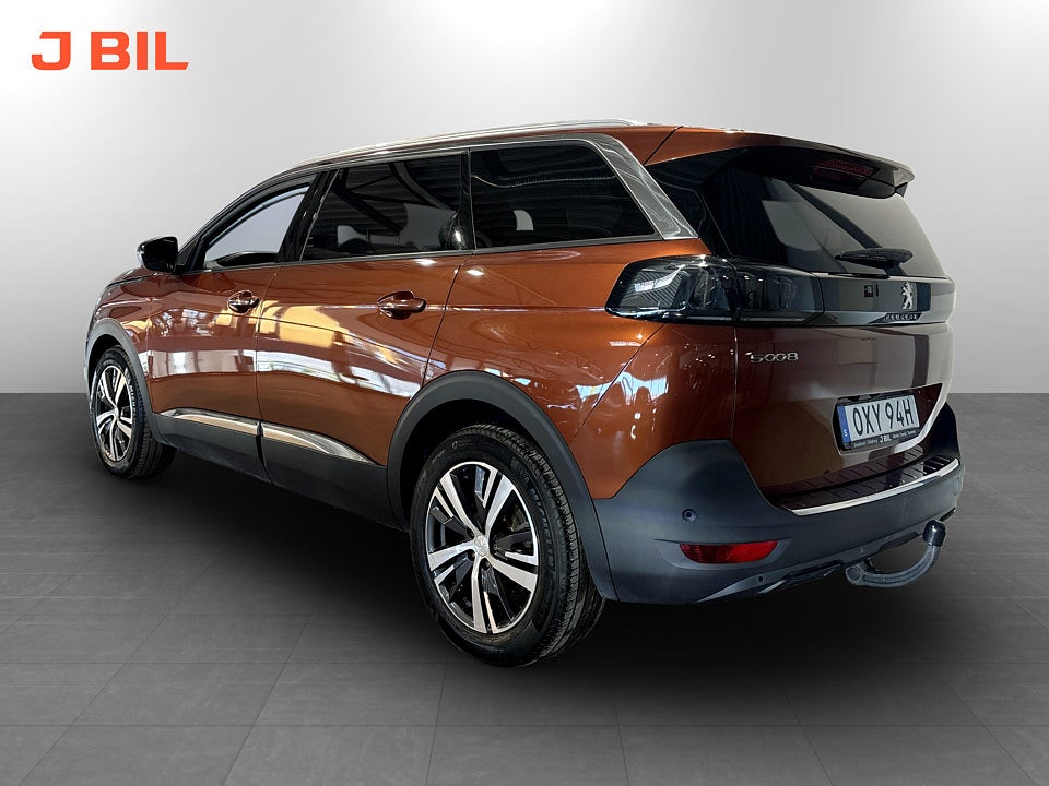 Bild på Peugeot 5008 Allure Pack 1.2 PT 130hk Aut B-KAMERA CARPLAY