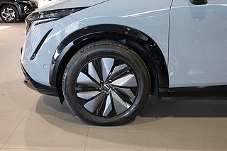 SUV Nissan Ariya 8 av 27