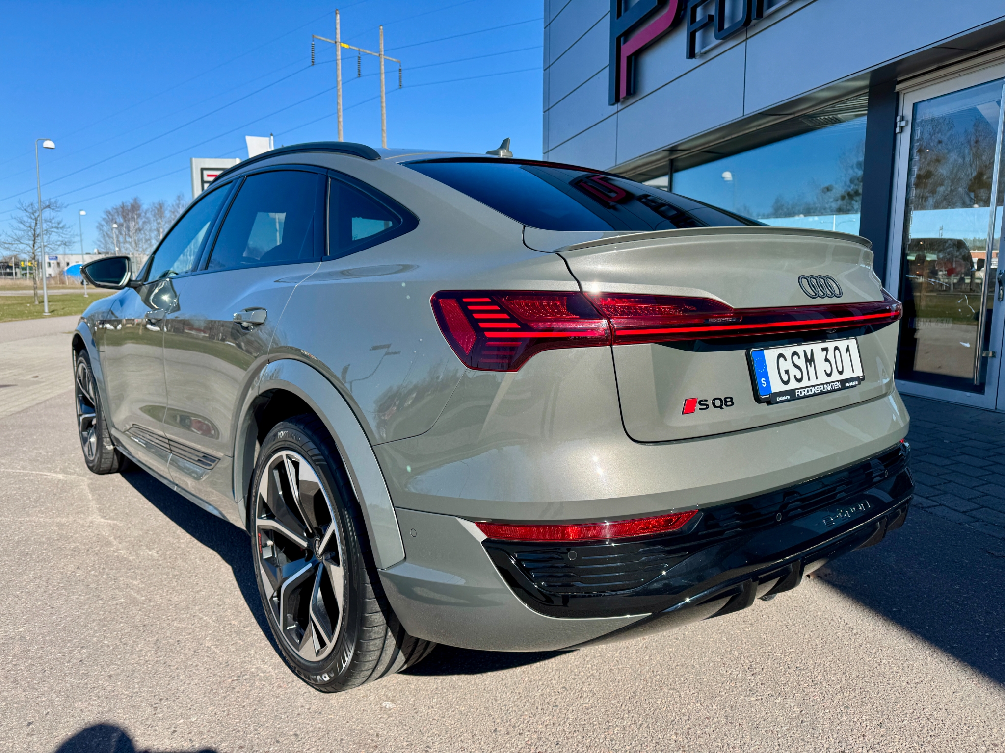 Audi SQ8 2024, kuva 3/55