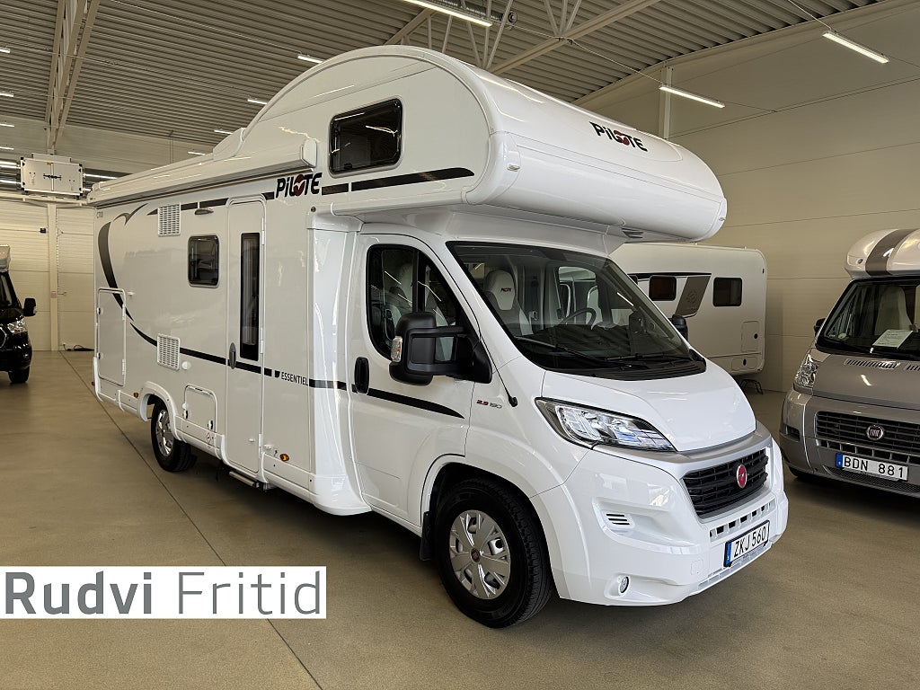 Pilote C 700 Essentiel *JULKAMPANJ* 