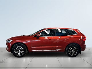 Volvo XC60 Recharge T6 AWD Automat Drag/Kamera/P-värmare/S&V-Däck – bild 4