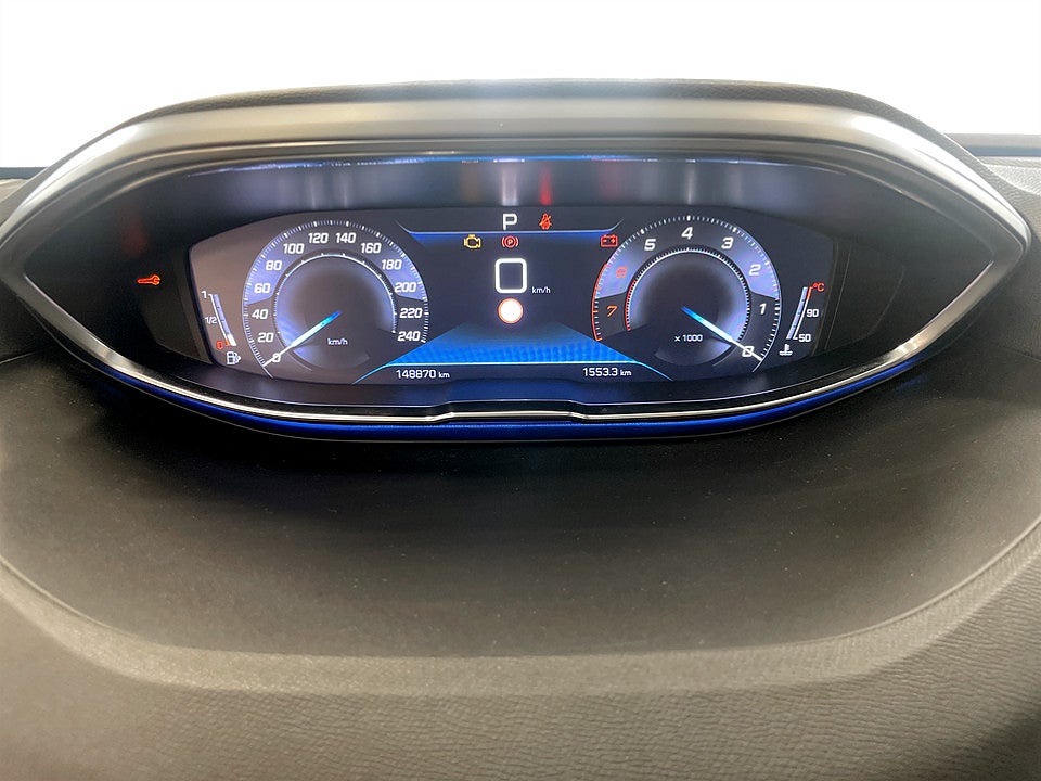 Bild på Peugeot 3008 Allure 1.2 PT 130hk Aut P-SENSORER