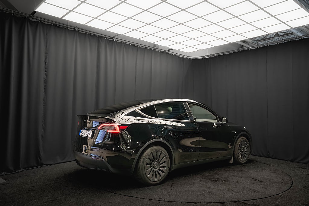 Tesla Model Y Long Range AWD PANO LÄDER KAMERA 1-ÄGARE 91.5%SoH MOMS