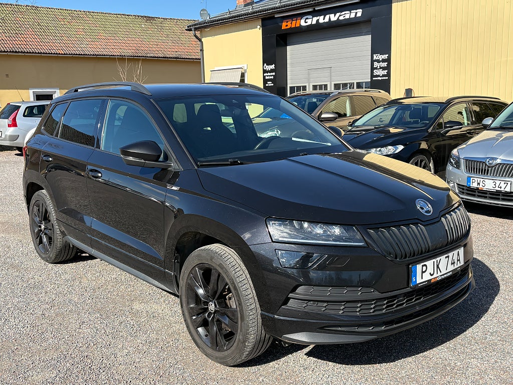 Skoda Karoq 2.0 TDI 150 hk 4x4 DSG Sportline Drag/Värmare