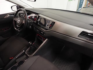 Halvkombi Volkswagen Polo 16 av 26