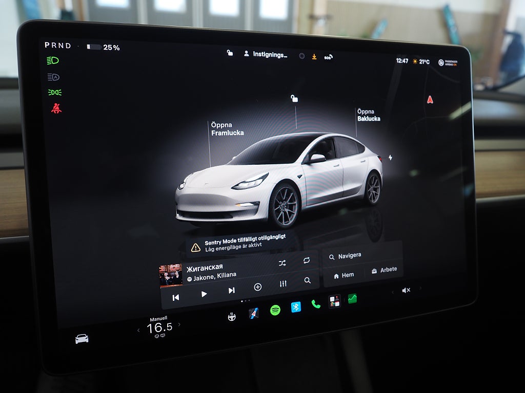 Tesla Model 3 Standard Range RWD 283hk Pano Navi Läder Moms 2023