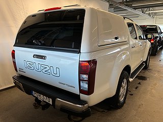 Isuzu D-Max Crew Cab 1.9 4WD MOMS/S&V-däck/D-värm/Kamera