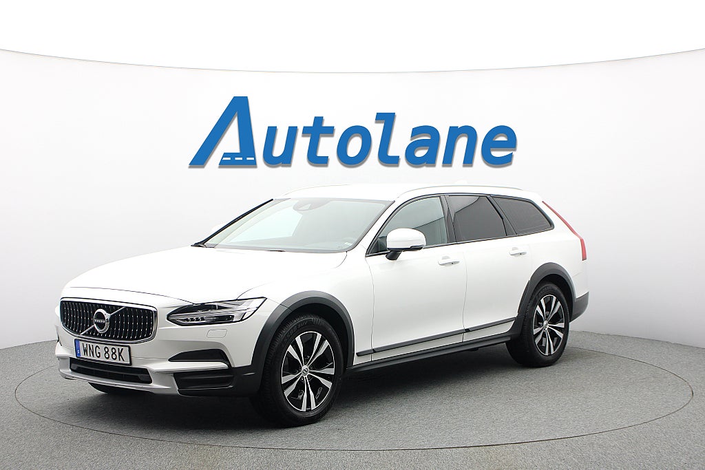 Volvo V90 Cross Country D4 AWD Momentum, GPS, Värmare, VOC, Dragkrok 1