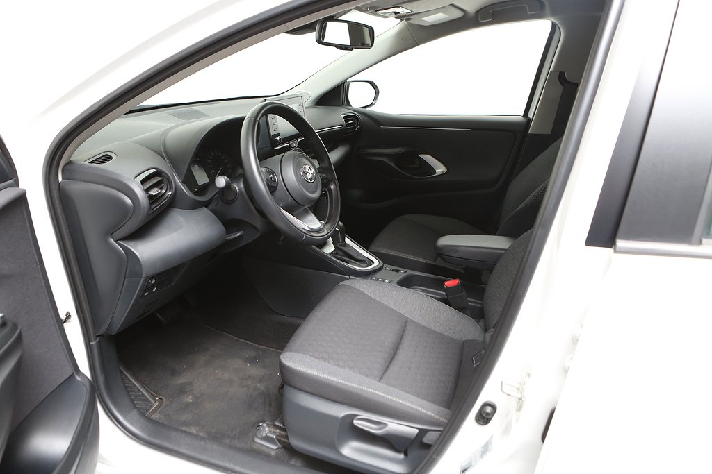 Toyota Yaris 1,5 Hybrid Active Aut 5D Kamera Leasbar 2023