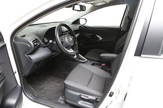 Halvkombi Toyota Yaris 7 av 25
