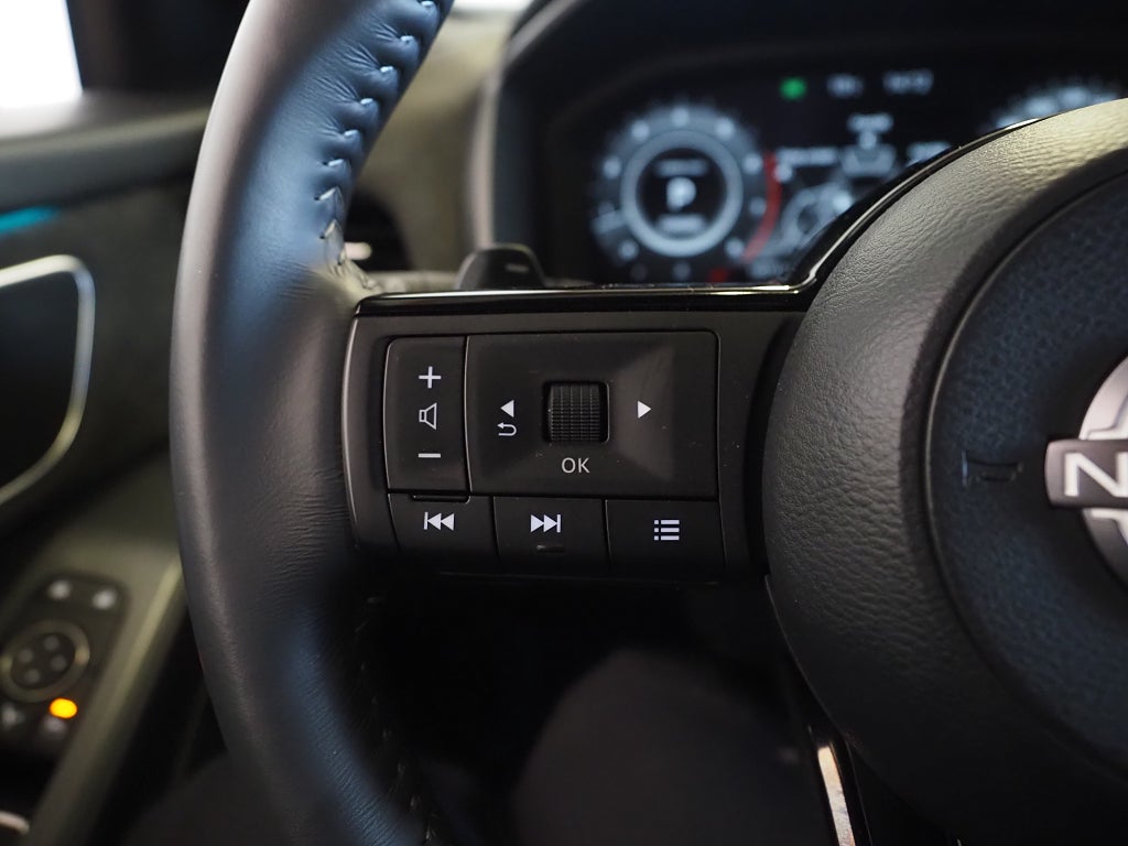 Nissan Qashqai 1.3 DIG-T 158hk N-design | Navi | 360° | Skinn |