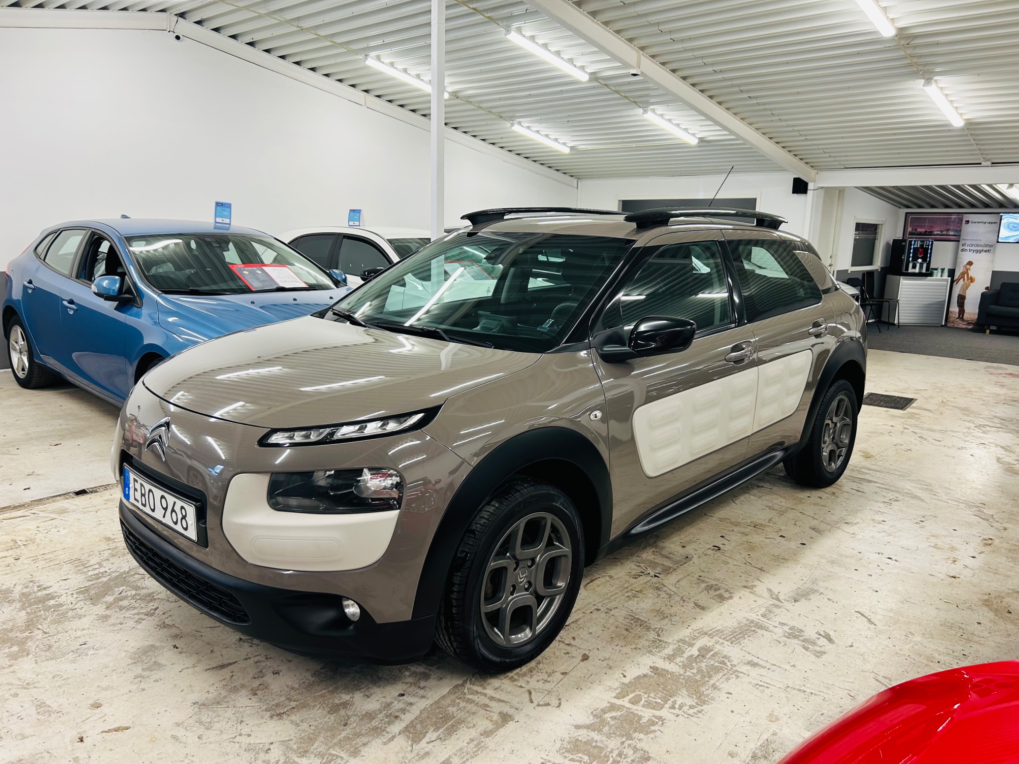 Citroen C4 Cactus 2014, kuva 2/45