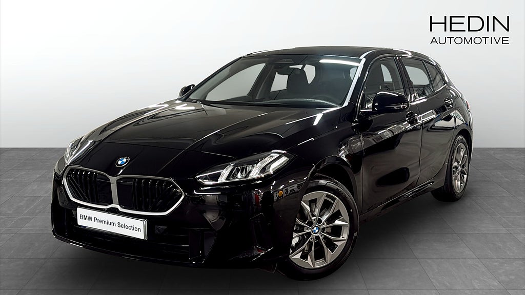 BMW 120 Active Edition inkl fria vinterhjul