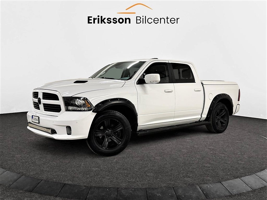 RAM 1500 Crew Cab 5.7 V8 HEMI 395hk Taklucka/Navi/B-kam/Drag