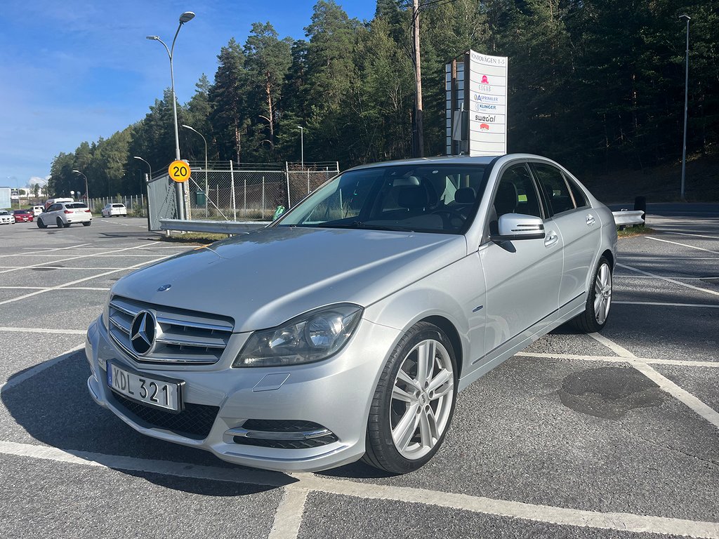 Mercedes-Benz C 220 CDI 170hk Avantgarde 12700 mil Välvårdad