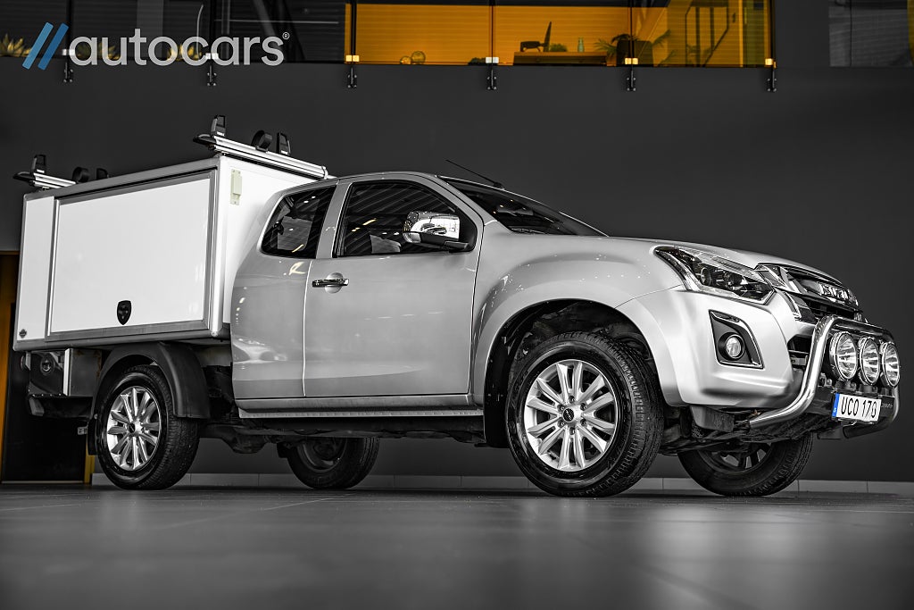 Isuzu D-Max Space Cab 1.9 4WD|Påbyggnad|D-Värmare|3.5T Drag|Inredd