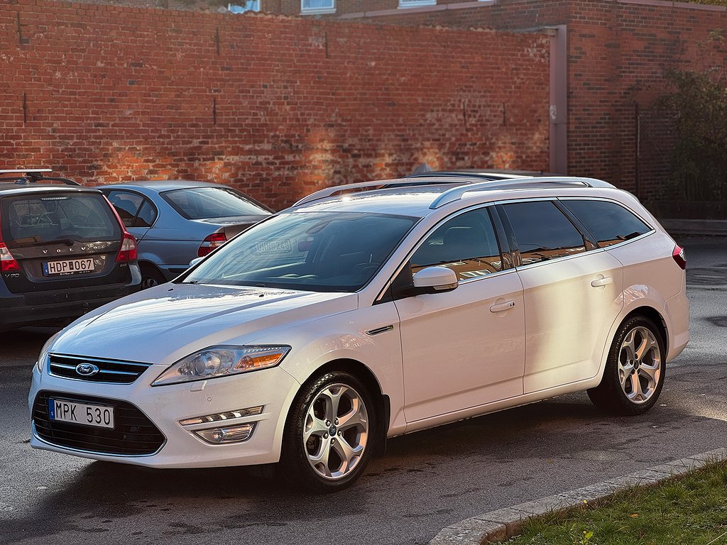 Ford Mondeo Kombi 2.0 TDCi Powershift Business REPOBJEKT