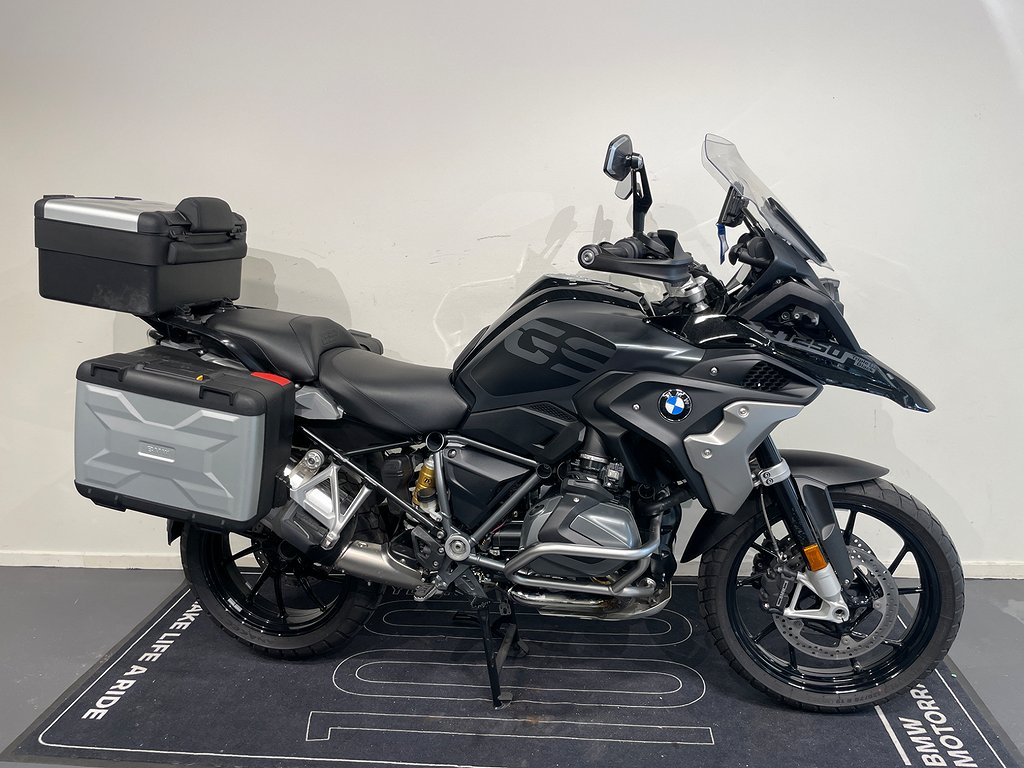 BMW R1250GS Triple Black Lågt chassi 5,45% Ränta